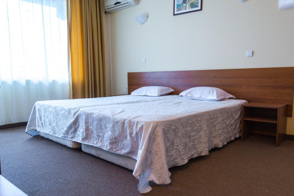 Sandor Hotel Nesebar Exteriör bild