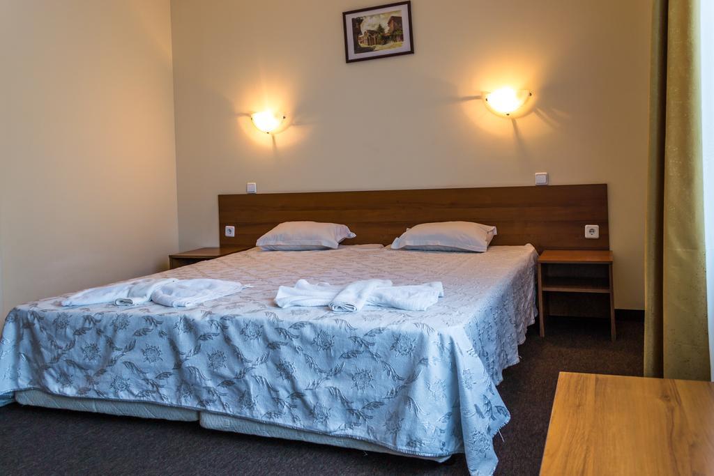 Sandor Hotel Nesebar Exteriör bild