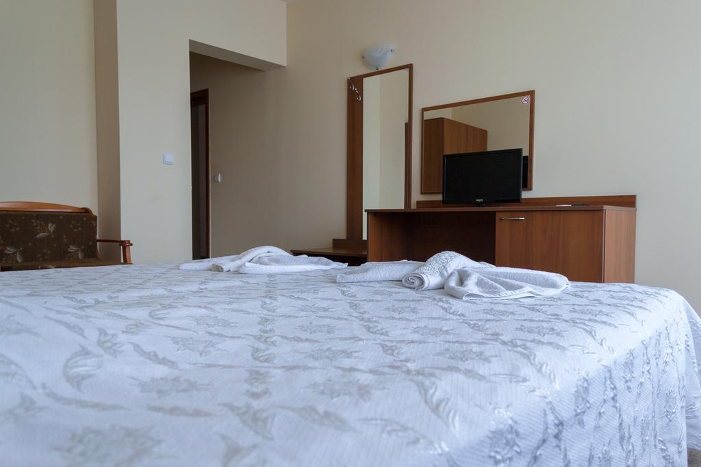 Sandor Hotel Nesebar Exteriör bild