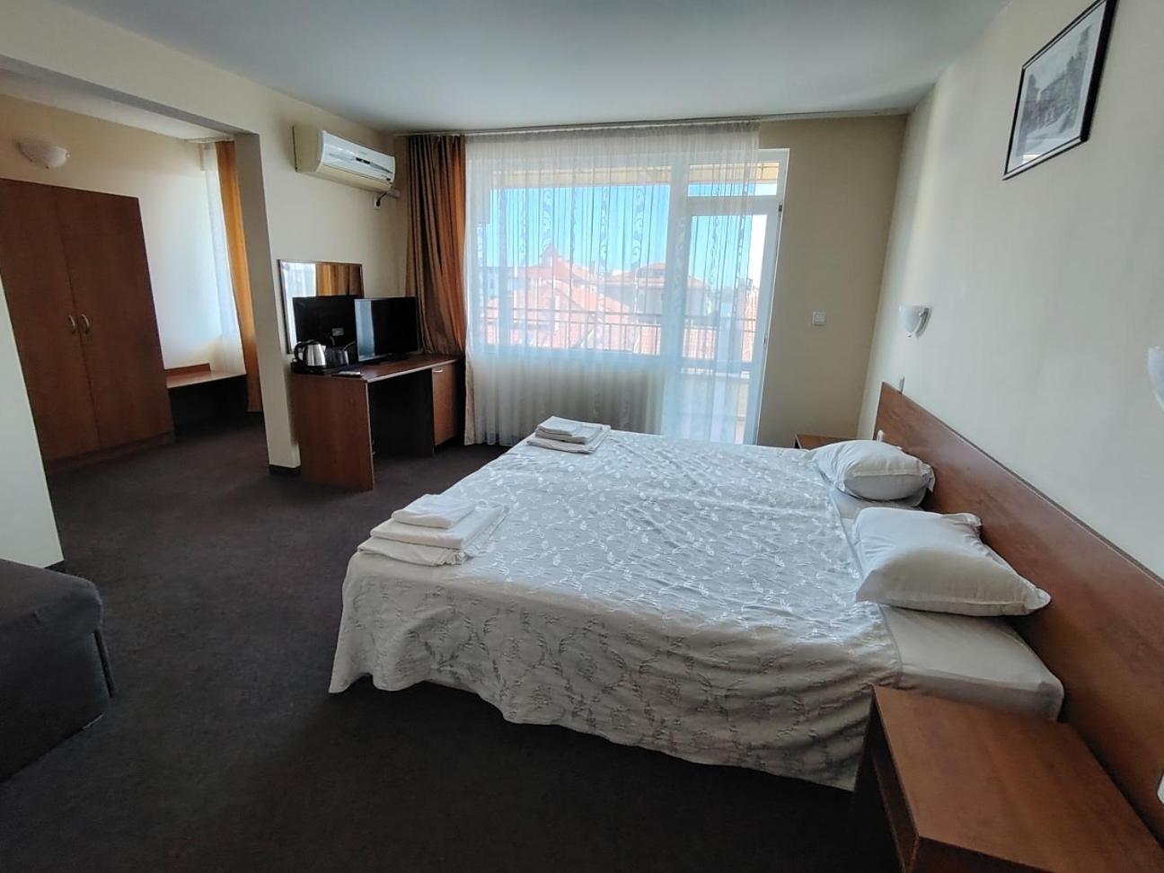 Sandor Hotel Nesebar Exteriör bild