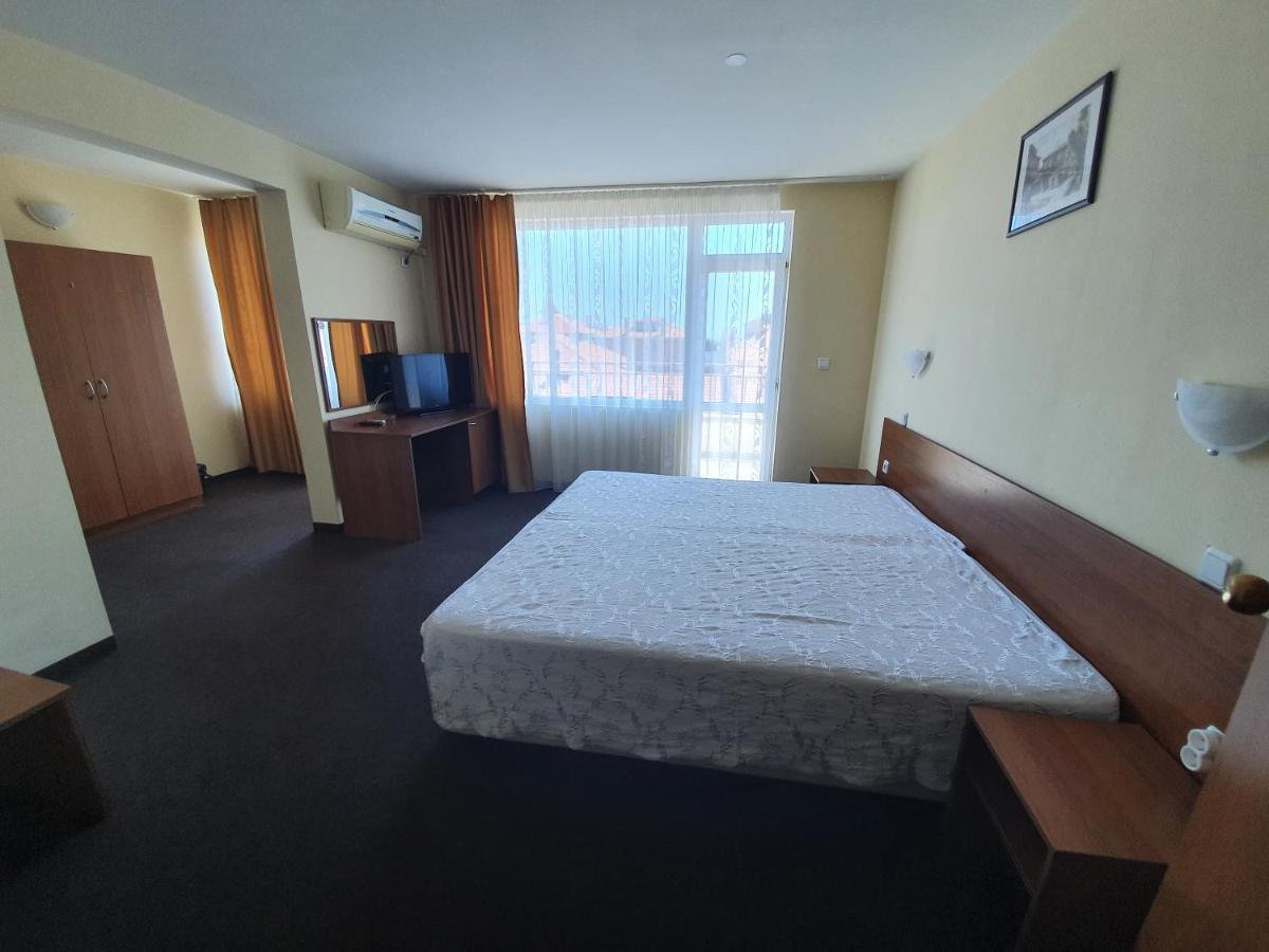 Sandor Hotel Nesebar Exteriör bild